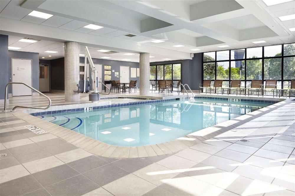 Foto de los servicios de Hotel Embassy Suites Atlanta - Galleria