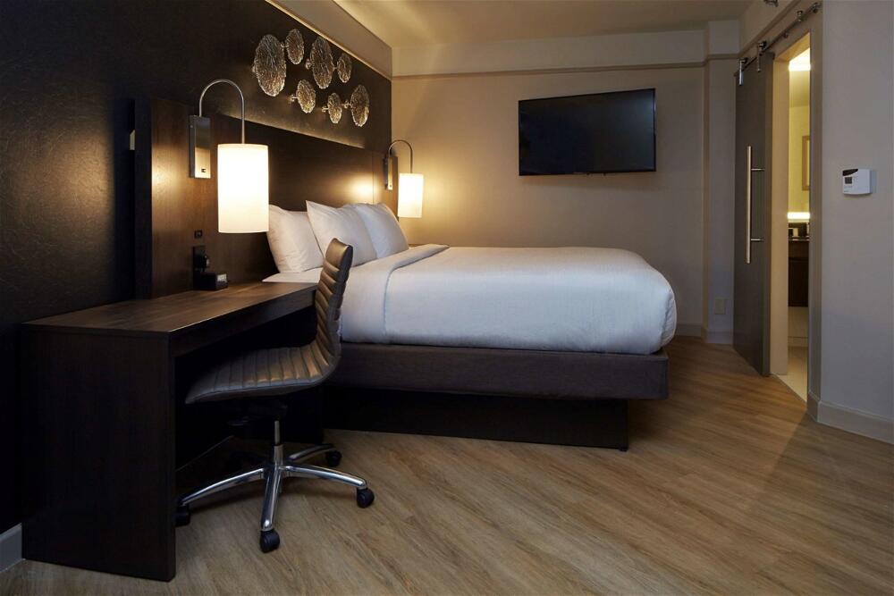 Foto de una habitación de Hotel Embassy Suites Atlanta - Galleria