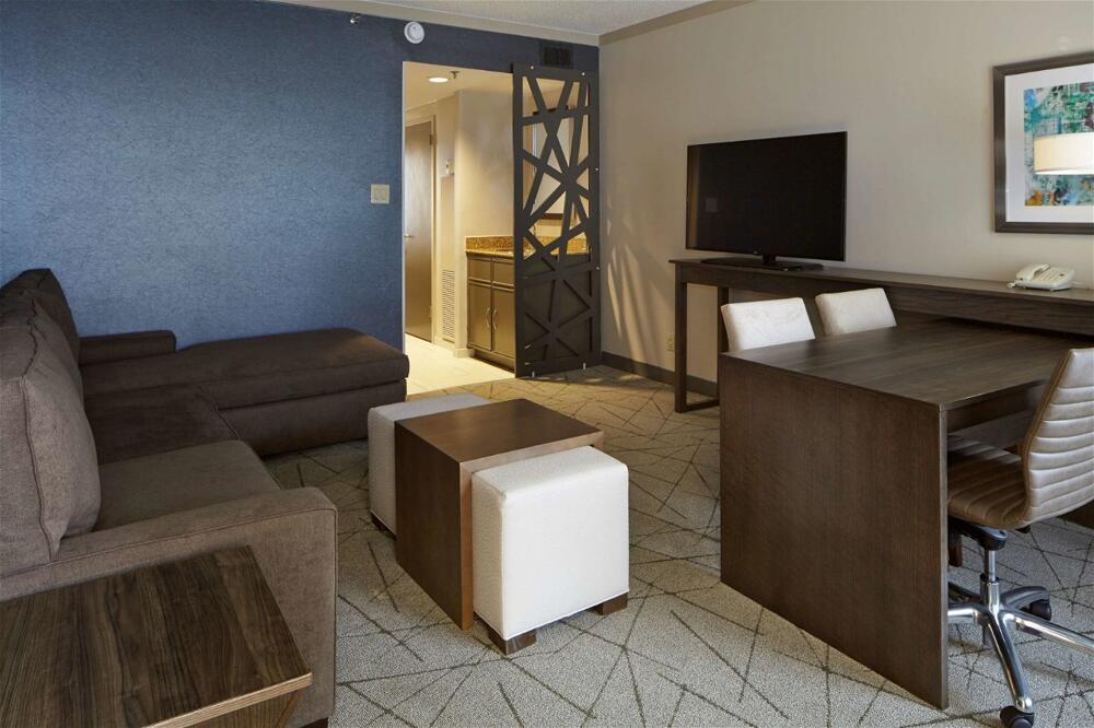 Foto de los servicios de Hotel Embassy Suites Atlanta - Galleria