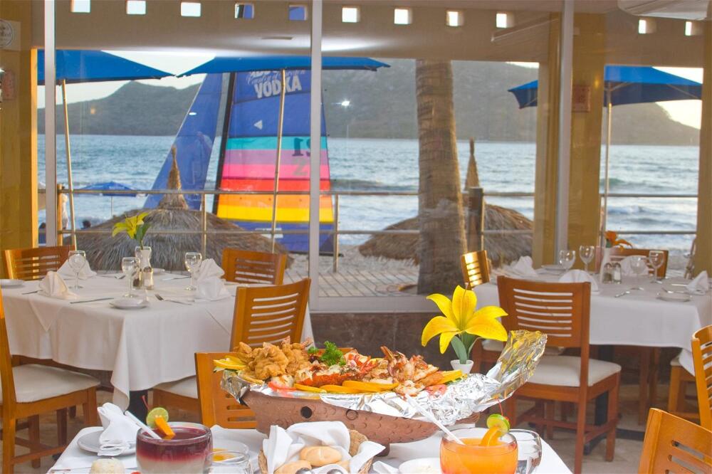 Foto general de Hotel Las Flores Beach Resort