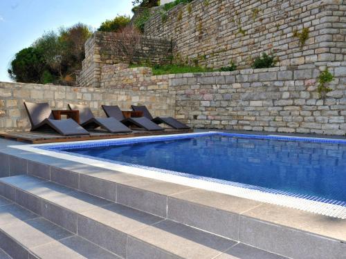 Foto de los servicios de Avala Resort &amp;amp; Villas