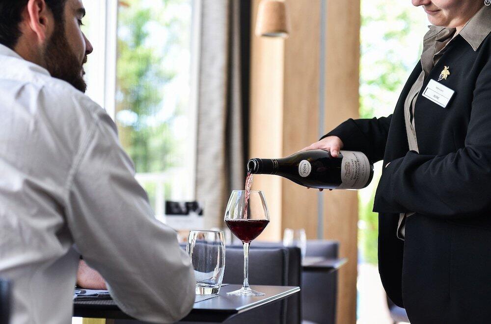 Foto de los servicios de Hotel Mercure Beaune Centre