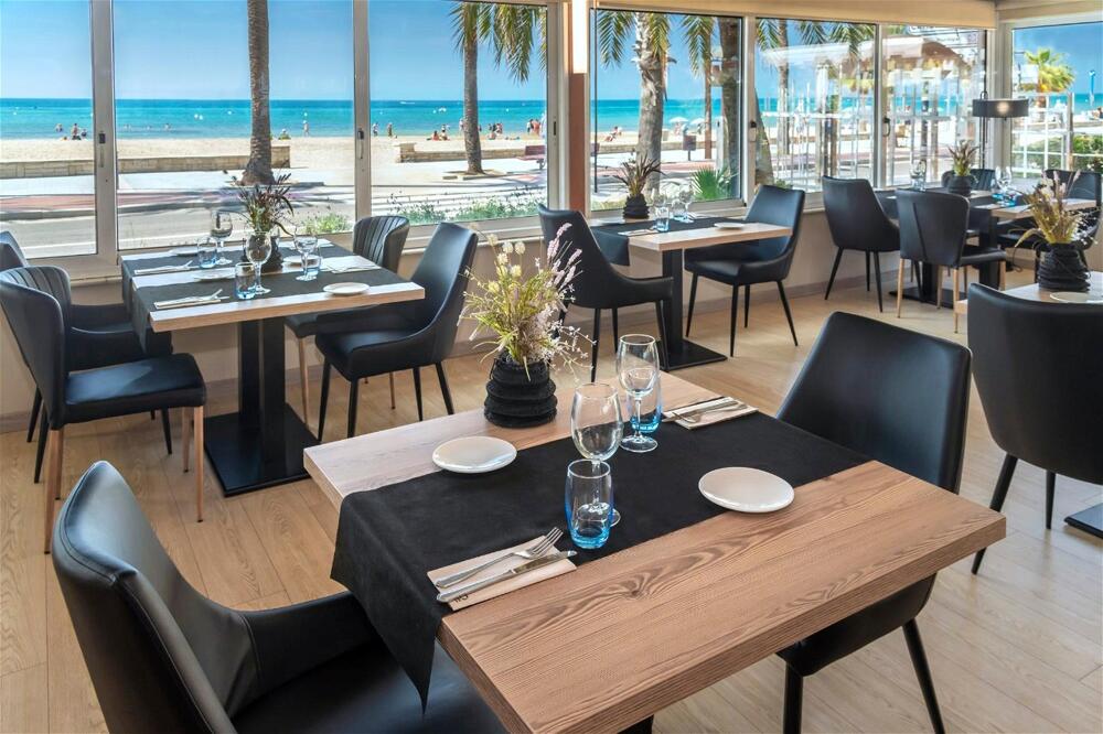Foto de restauración de Hotel 4R Casablanca Playa