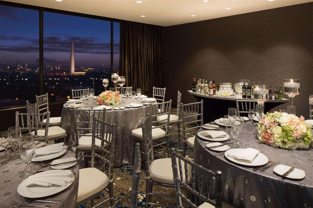Foto de restauración de Hotel DoubleTree by Hilton Washington DC - Crystal City