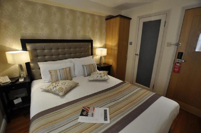 Foto general de Hotel Duke of Leinster