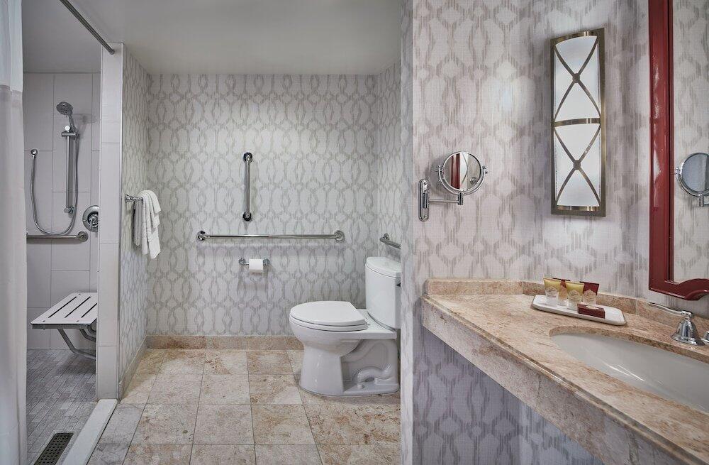 Foto del baño de Paris Las Vegas Hotel &amp;amp; Casino