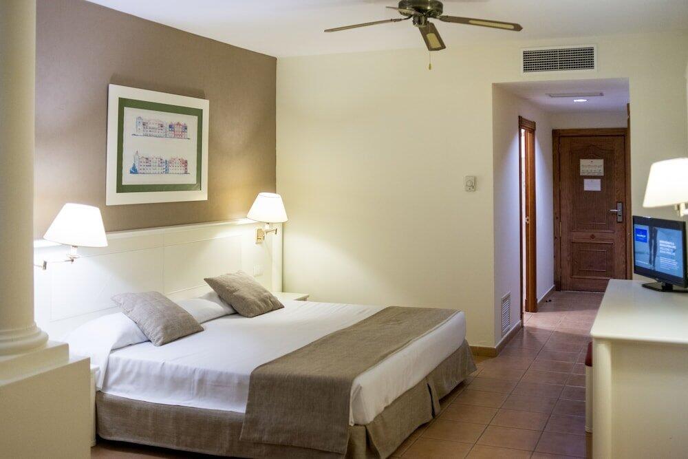 Foto de una habitación de Hotel Bahia Principe Sunlight Tenerife - All Inclusive