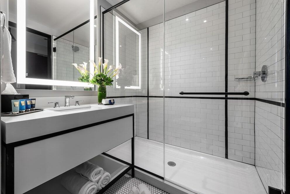 Foto del baño de Hotel Julian Chicago