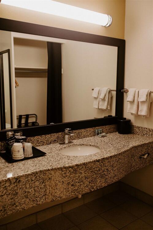Foto del baño de Hotel Best Western Sonoma Winegrower&amp;#039;s Inn