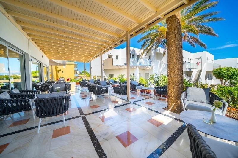 Foto general de Adele Beach Hotel