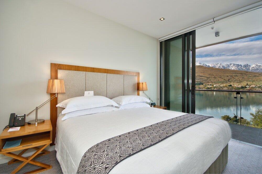 Foto de una habitación de The Rees Hotel &amp;amp; Luxury Apartments
