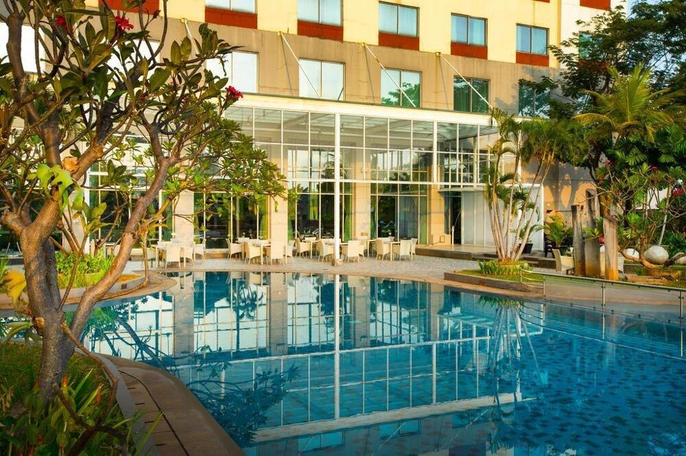 Foto de las zonas nobles de Hotel Santika Premiere Slipi Jakarta