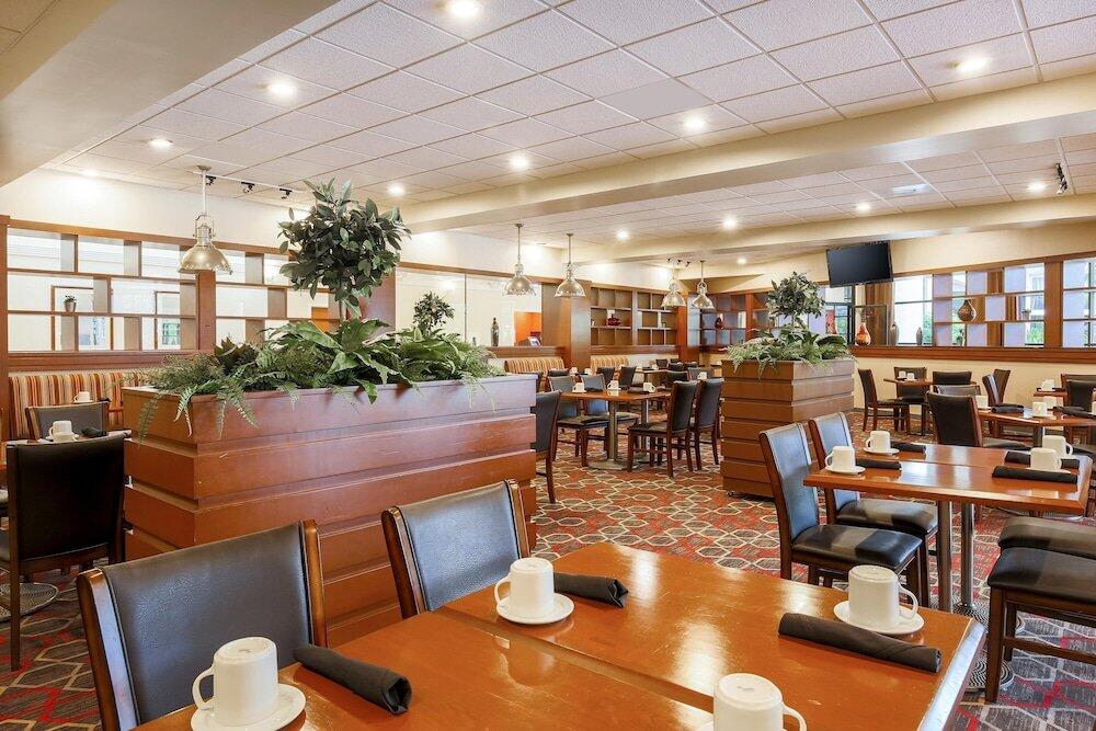 Foto de restauración de Hotel Four Points by Sheraton San Diego