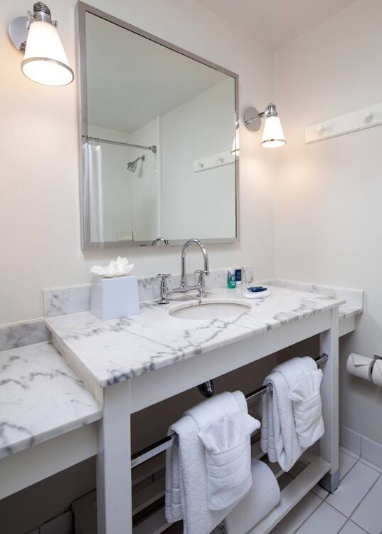 Foto del baño de Hotel Four Points by Sheraton San Diego