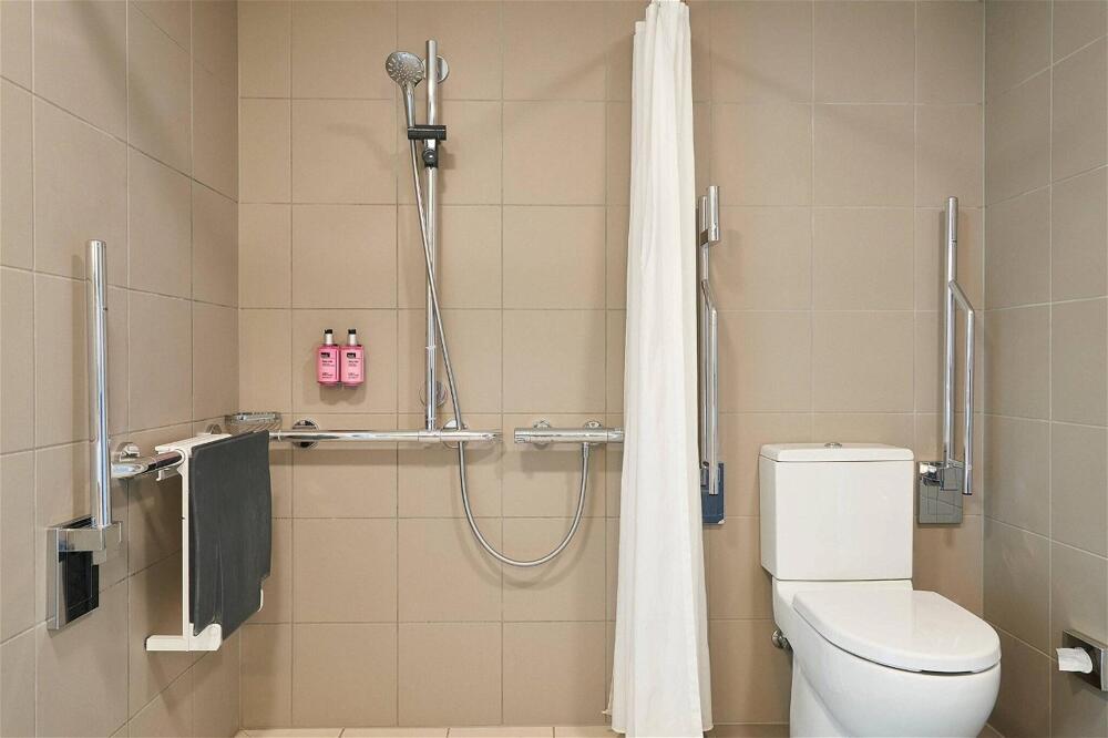 Foto del baño de Hotel Moxy Glasgow Merchant City