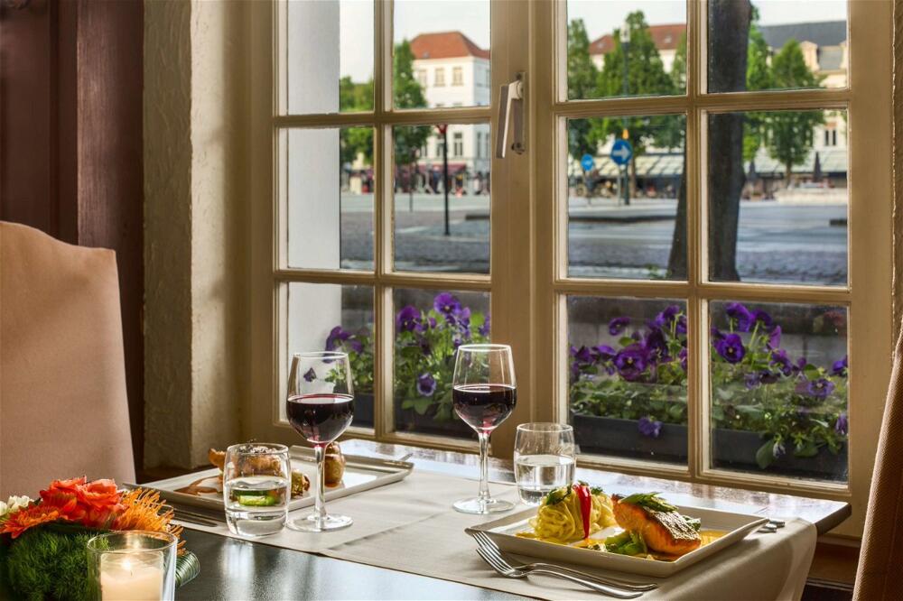 Foto de restauración de Hotel NH Brugge