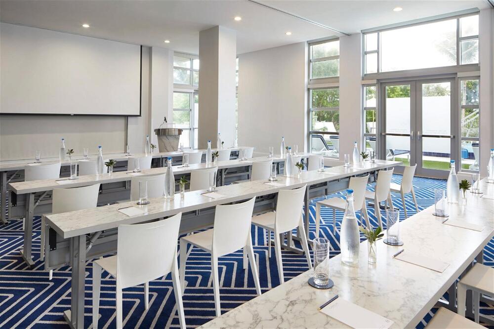 Foto general de Cadillac Hotel &amp;amp; Beach Club, Autograph Collection