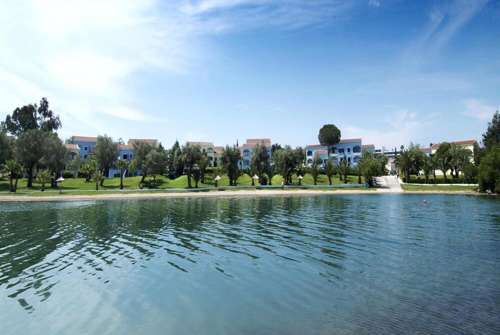 Foto general de Aparthotel Govino Bay