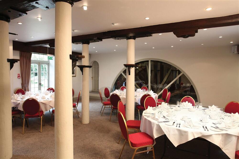 Foto de restauración de Quy Mill Hotel &amp;amp; Spa, Cambridge, BW Premier Collection