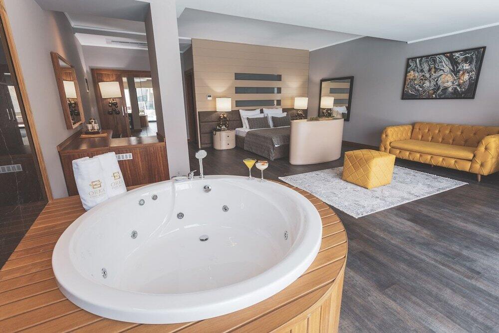 Foto de una habitación de Orka Cove Hotel Penthouse &amp;amp; Suites Adults Only