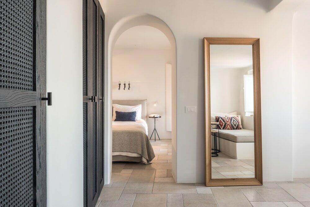 Foto de una habitación de Hotel Porto Fira Suites