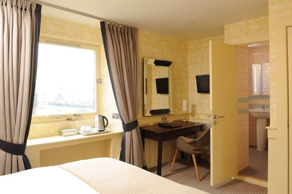 Foto de una habitación de Brooks Hotel