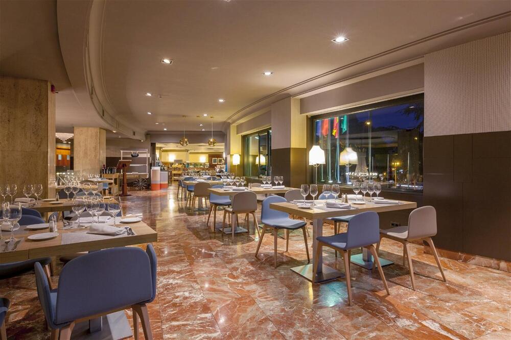 Foto general de Hotel Tres Reyes Pamplona
