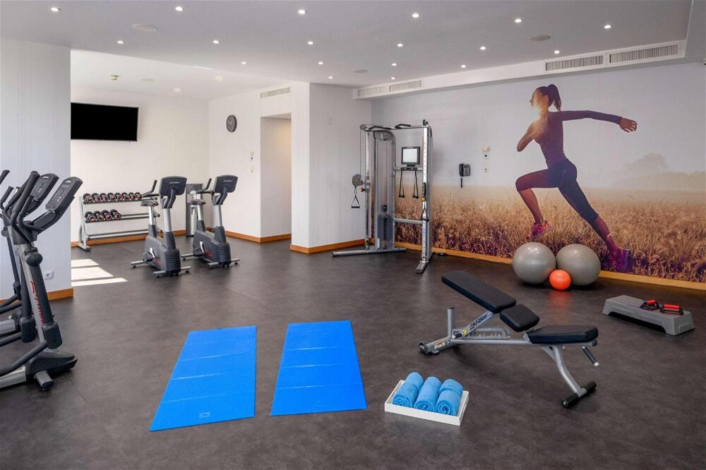 Foto de los servicios de Hotel Ramada by Wyndham Lisbon