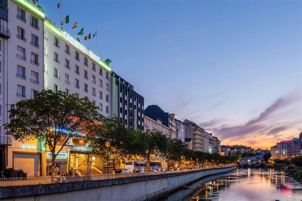 Foto del exterior de Quality Hotel Christina Lourdes