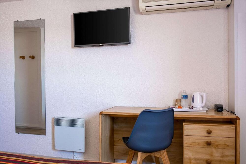 Foto de una habitación de Comfort Hotel Montlucon