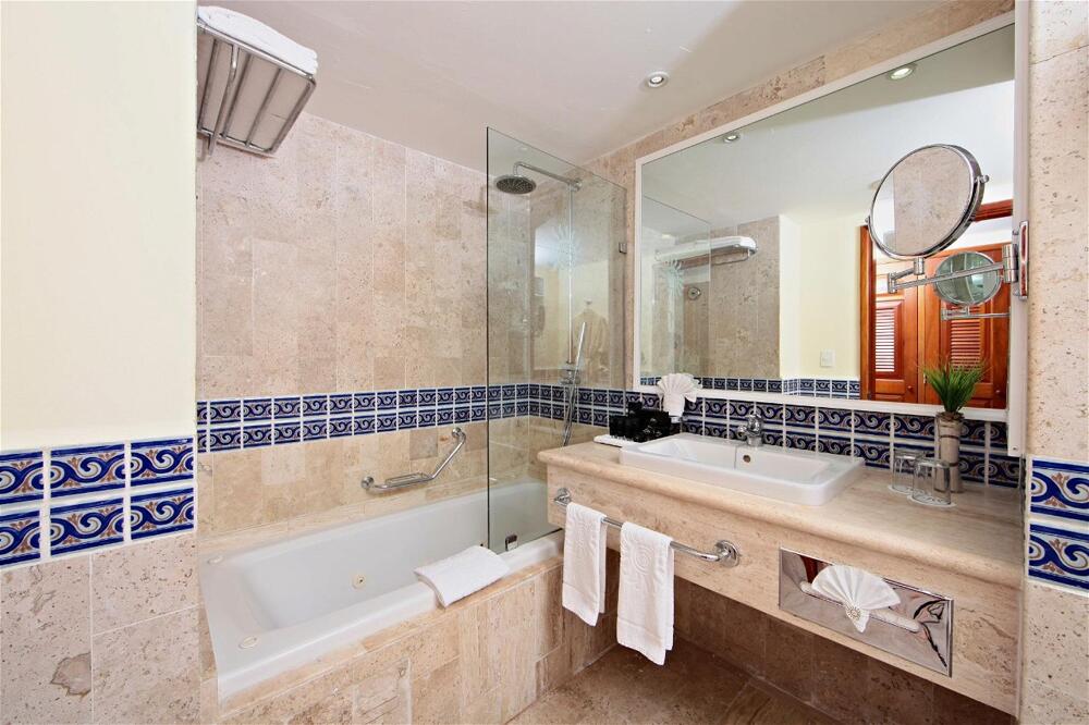 Foto del baño de Complejo Bahia Principe Luxury Akumal - All Inclusive