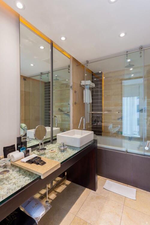 Foto del baño de Le Parc Hotel, Beyond Stars