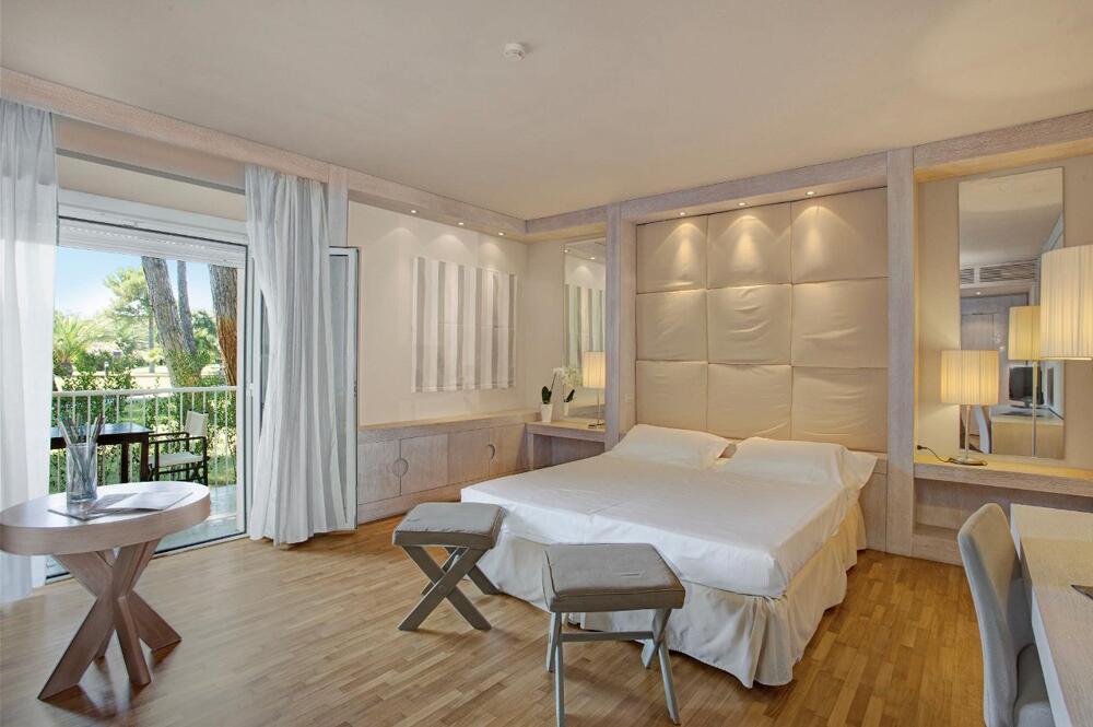 Foto de una habitación de Hotel Mercure Tirrenia Green Park