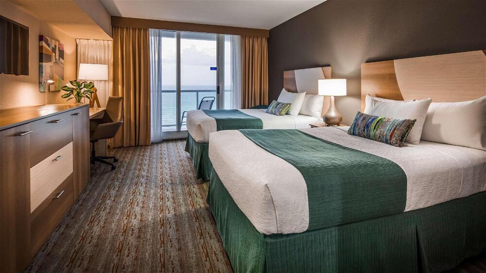 Foto de una habitación de Hotel Best Western Plus Atlantic Beach Resort