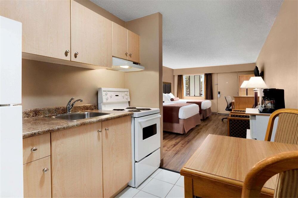 Foto general de Hotel Days Inn by Wyndham Victoria Uptown