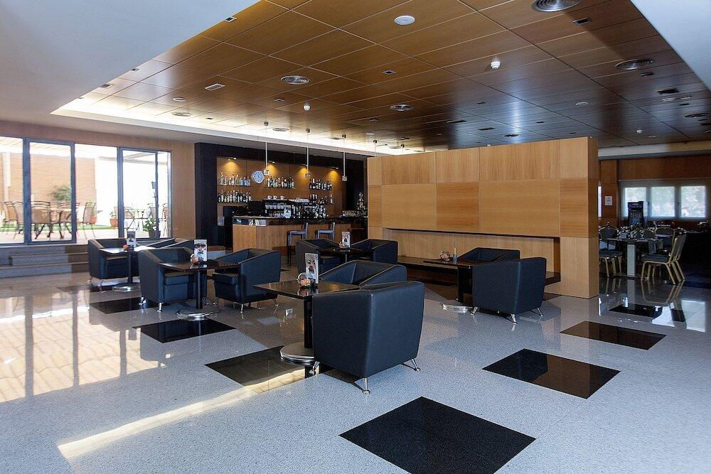 Foto de restauración de Hotel Sercotel Gran Fama