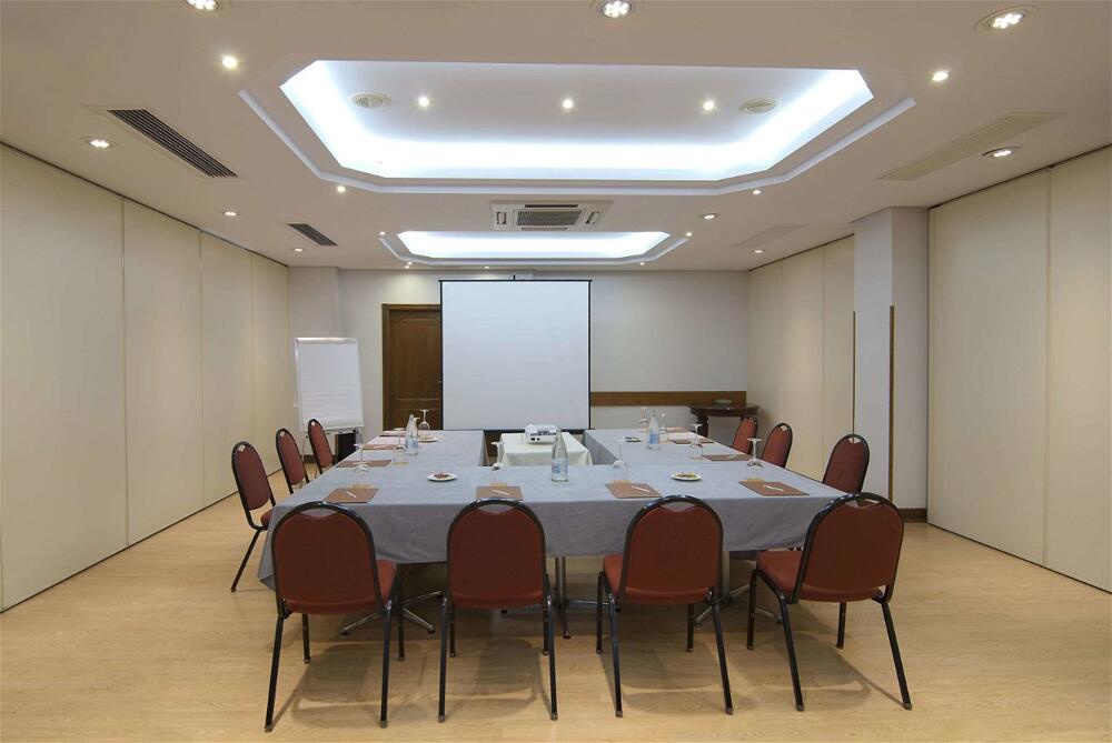 Foto de los servicios de Hotel Silken Rio Santander