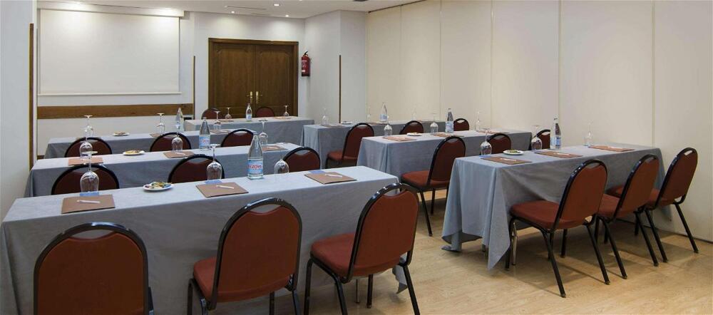 Foto de los servicios de Hotel Silken Rio Santander