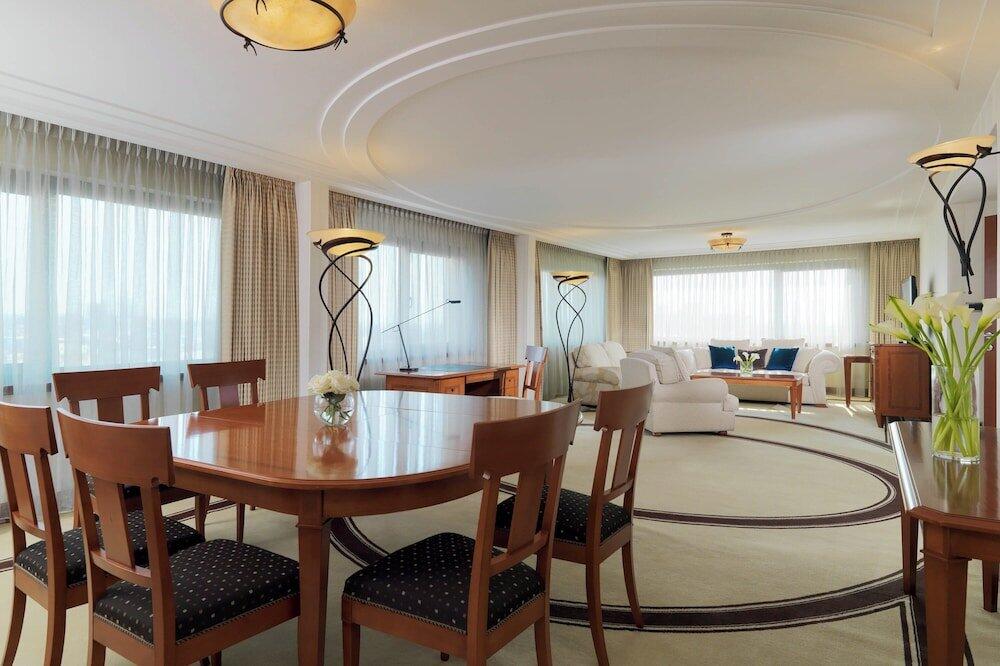 Foto de una habitación de Hotel The Westin Zagreb