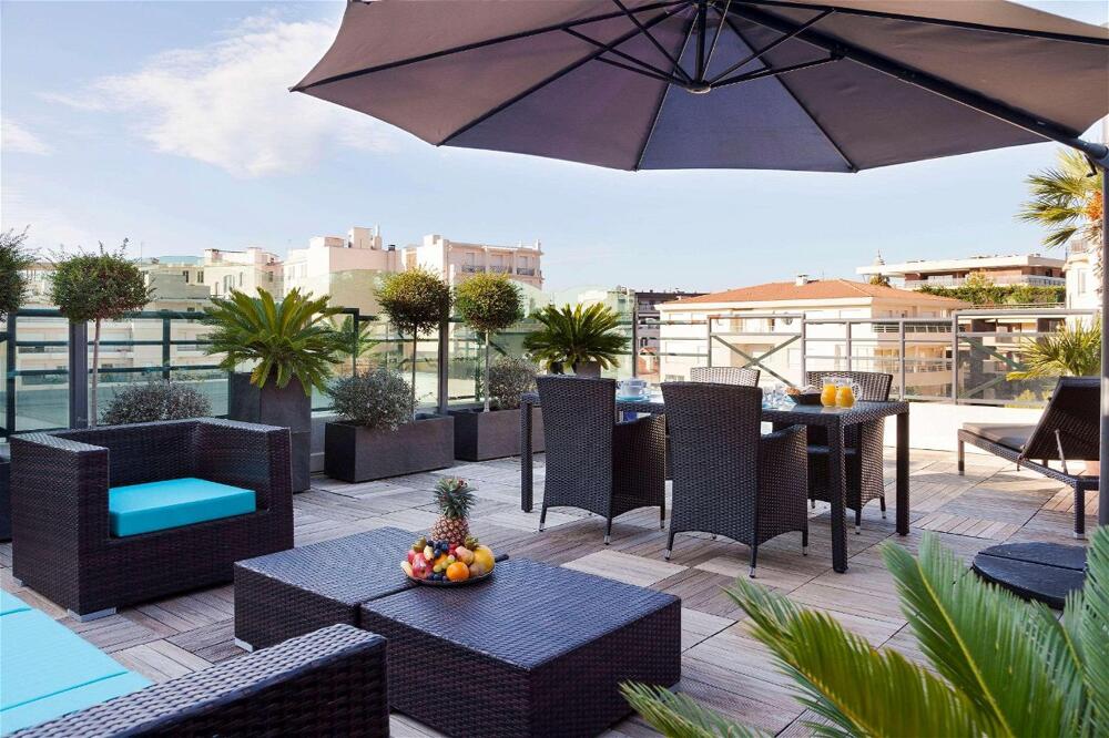Foto de restauración de Hotel Nehô Suites Cannes Croisette
