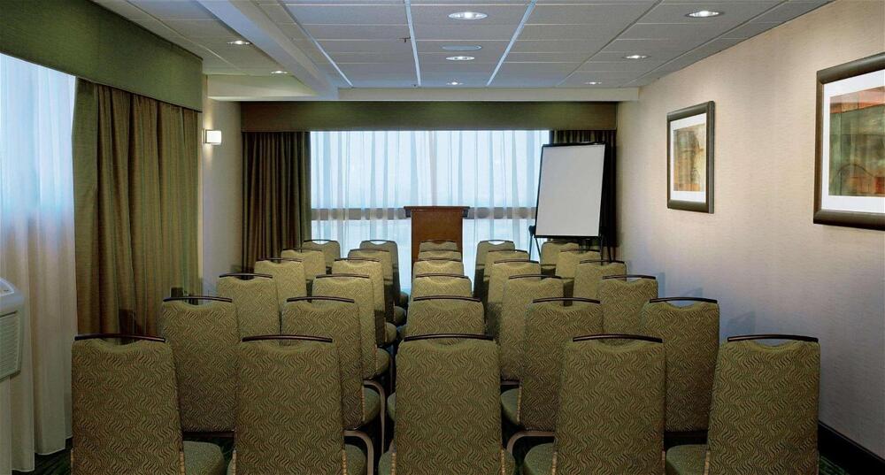 Foto de los servicios de Hotel DoubleTree by Hilton Santa Fe