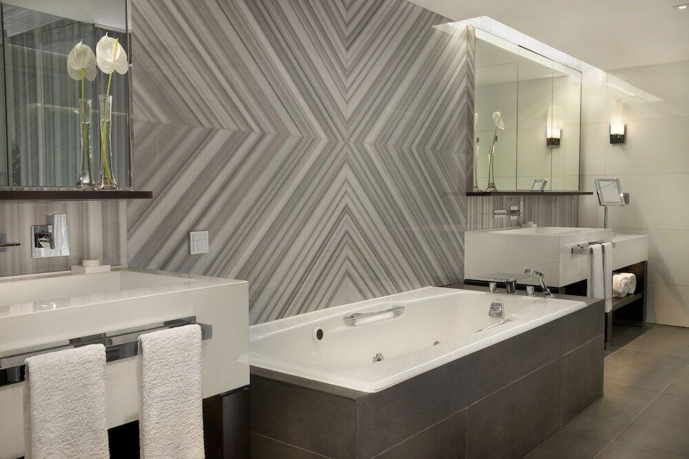 Foto del baño de Hotel The Mira Hong Kong