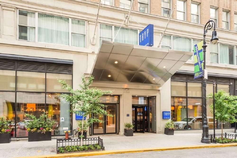 Foto del exterior de Hotel TRYP by Wyndham New York City Times Square / Midtown