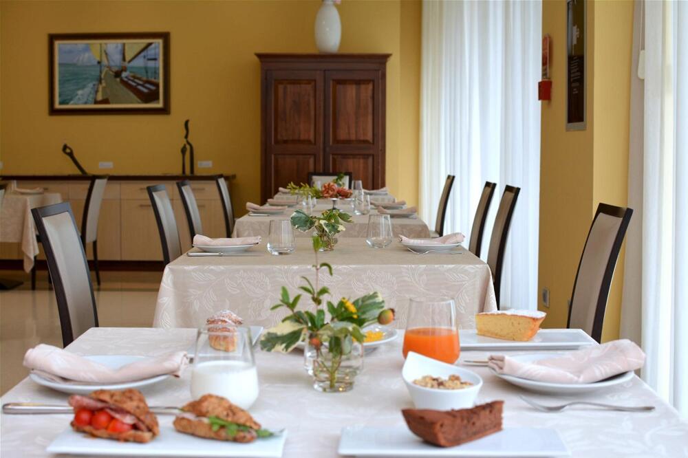 Foto de restauración de Hotel Vittoria Resort Pool &amp;amp; SPA