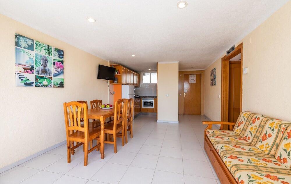 Foto de restauración de Apartamentos Rentalmar Los Peces