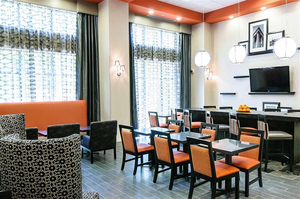 Foto de las zonas nobles de Hotel Hampton Inn Stafford / Quantico-Aquia