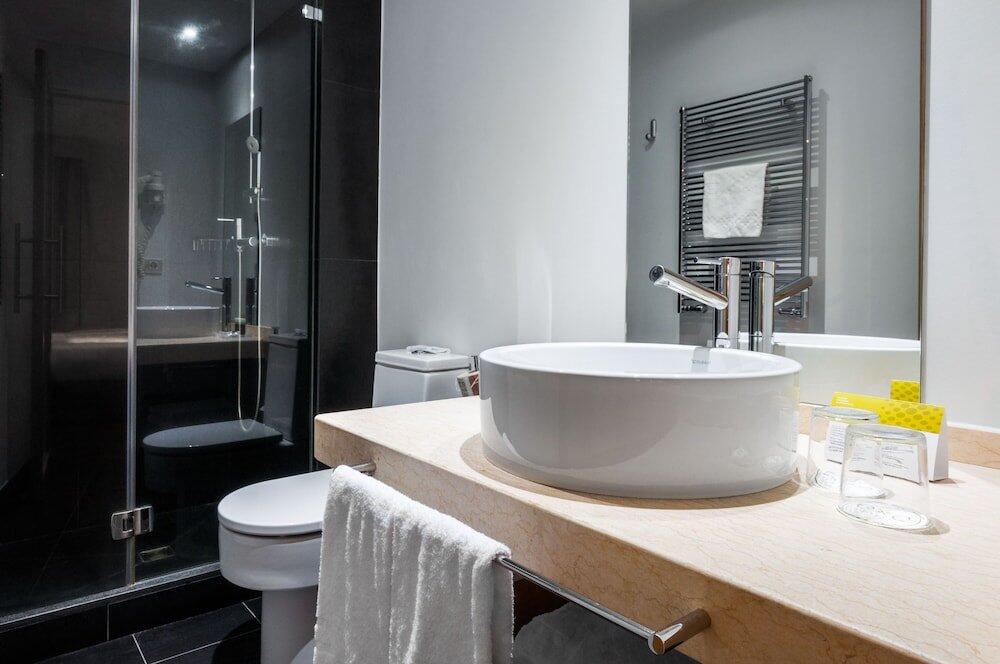 Foto del baño de Hotel Exe Princep