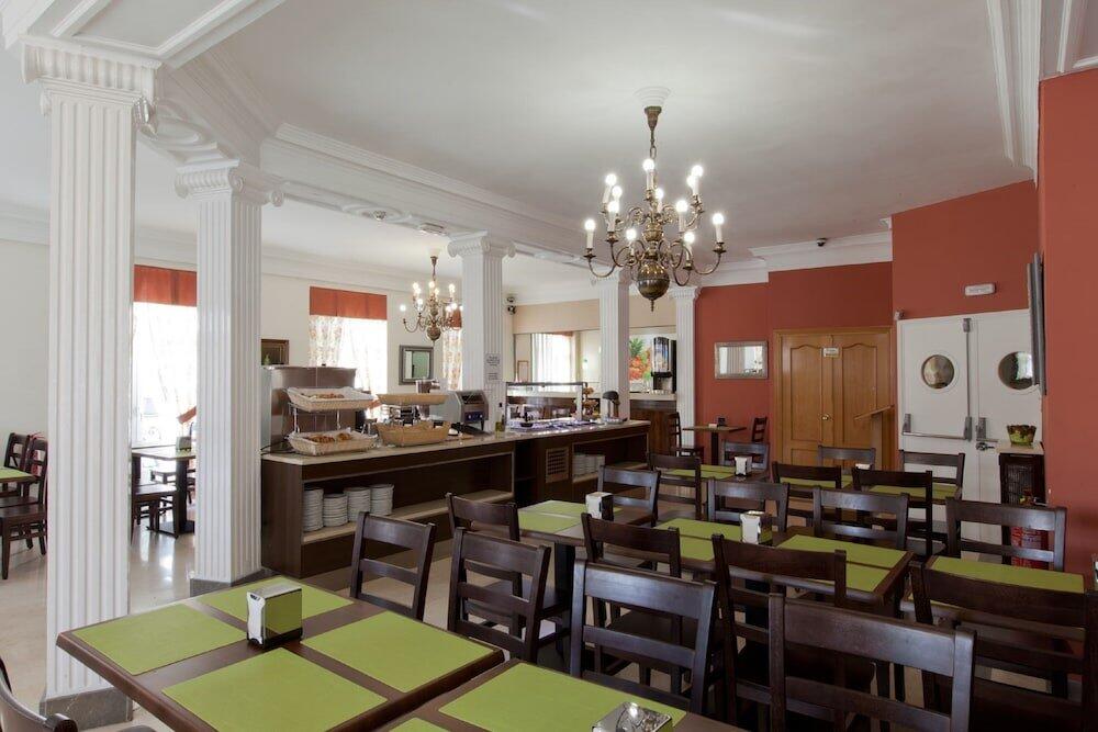 Foto de restauración de Hotel Mediodia