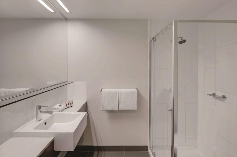 Foto del baño de Travelodge Hotel Melbourne Docklands