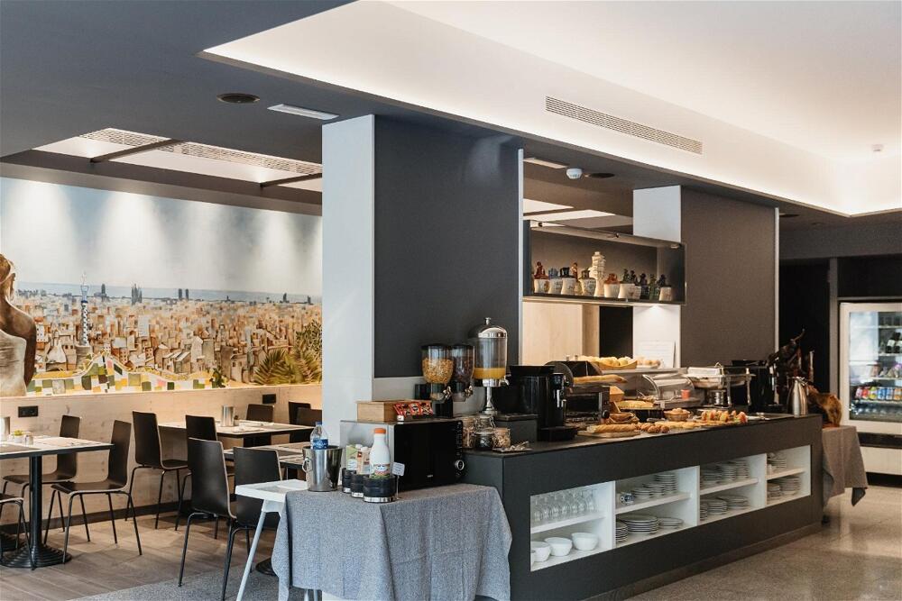 Foto de restauración de Hotel Travessera